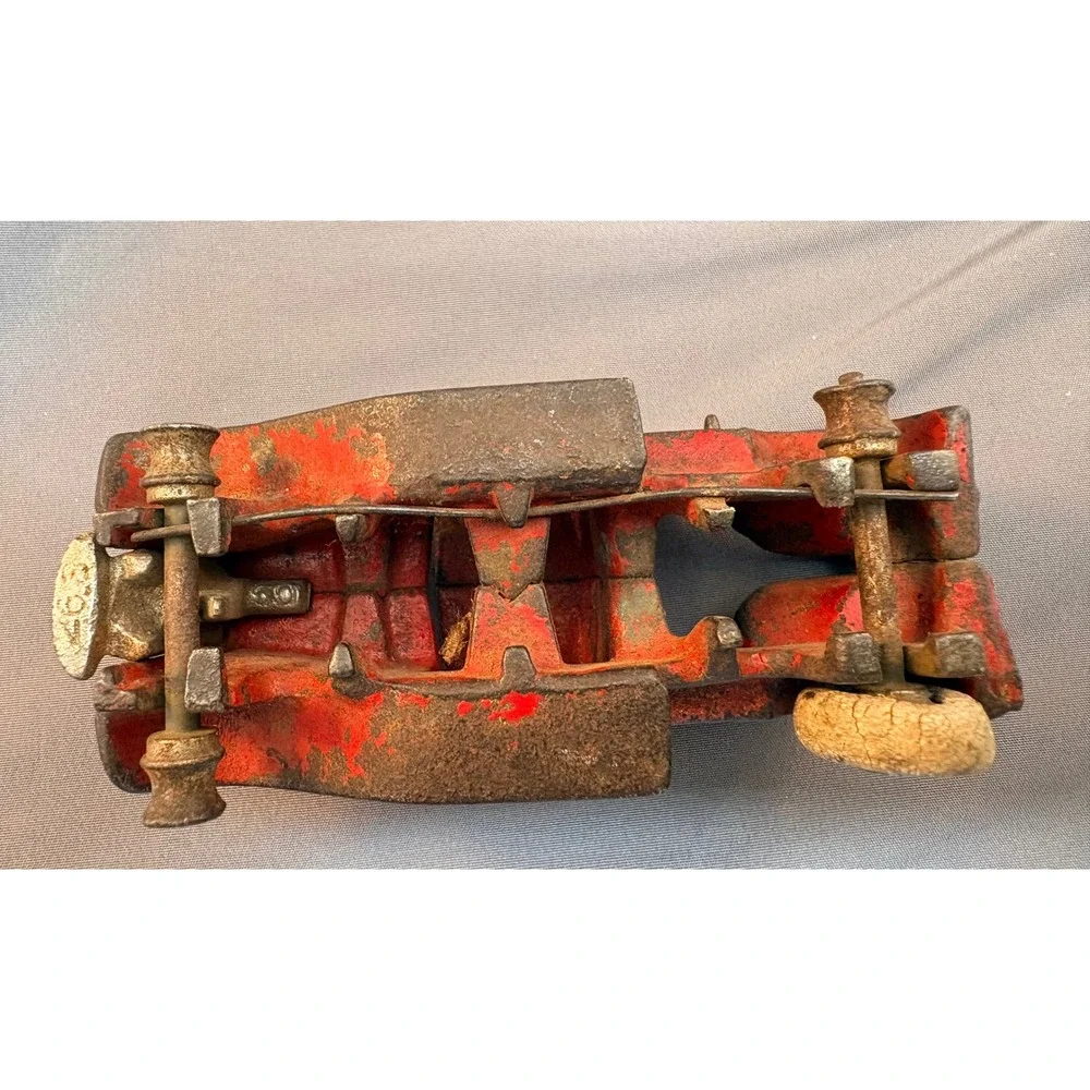 Vintage Red Cast Iron Tow Truck Wrecker Toy Model 203 Antique Distressed 3.75in